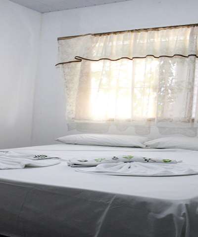 Duplo com cama de casal